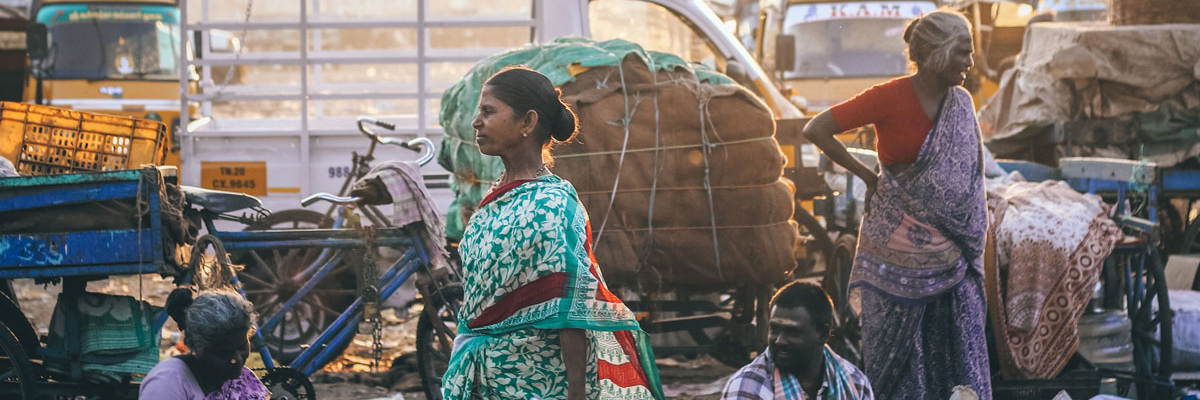 People in a heatwave, India Photo by Prashanth Pinha on Unsplash